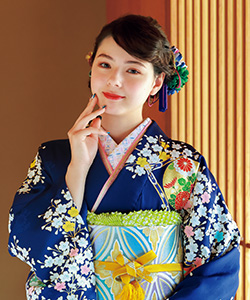 稲垣姫菜 振袖