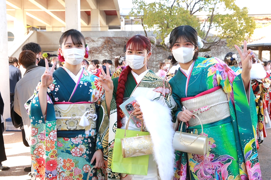 緑振袖