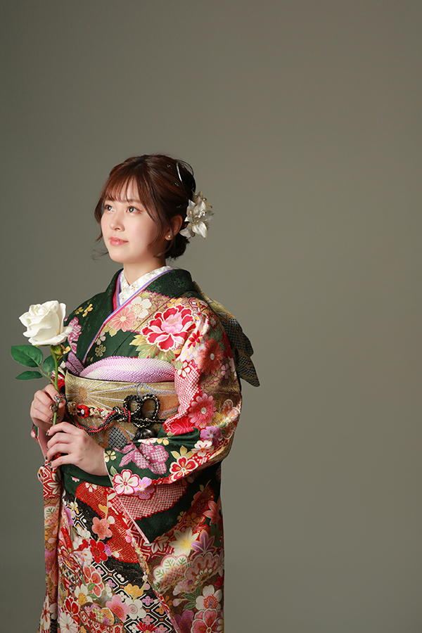 振袖立ち姿