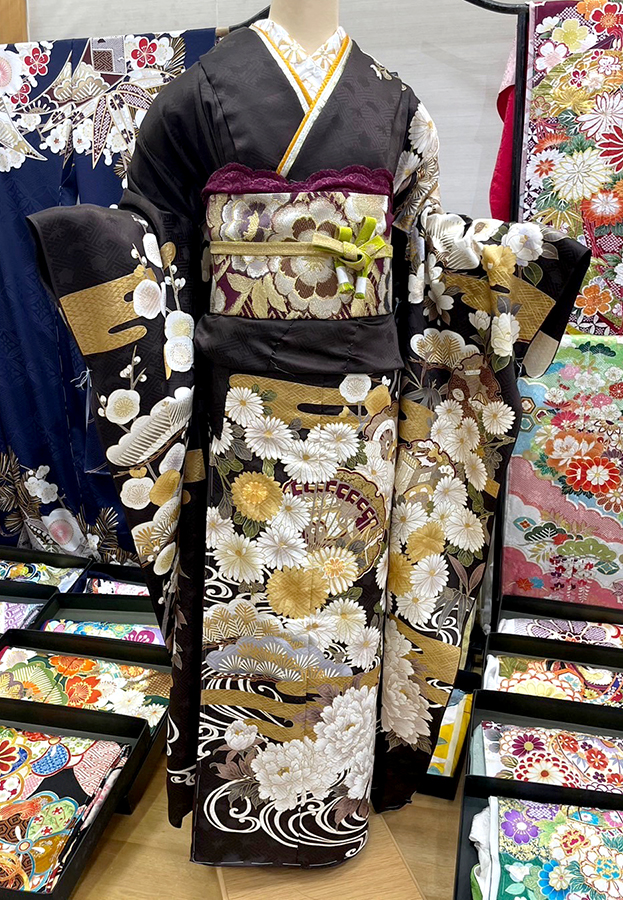 茶色振袖