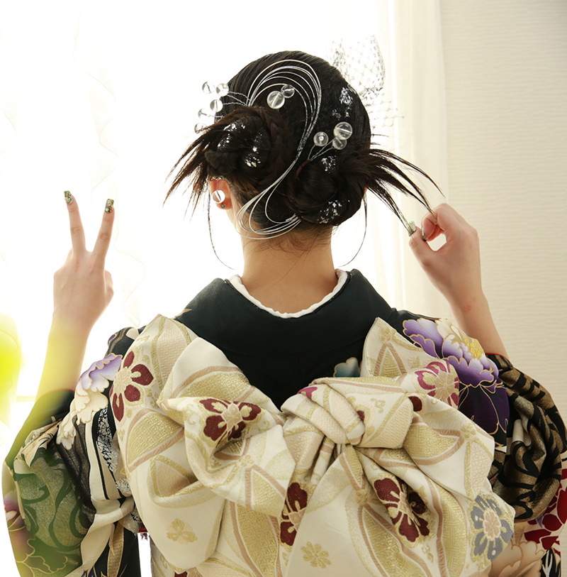 最新ヘアアレンジ8選！振袖に合う伝統とトレンドの融合とは？！
