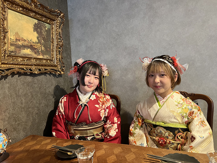 カフェ振袖
