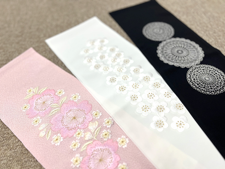 刺繍重ね衿