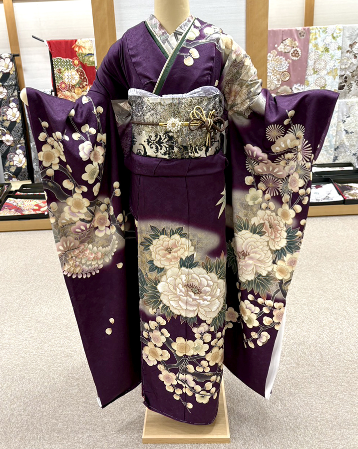 紫色振袖