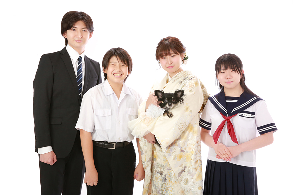 チワワと兄弟