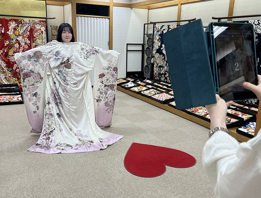 白い振袖