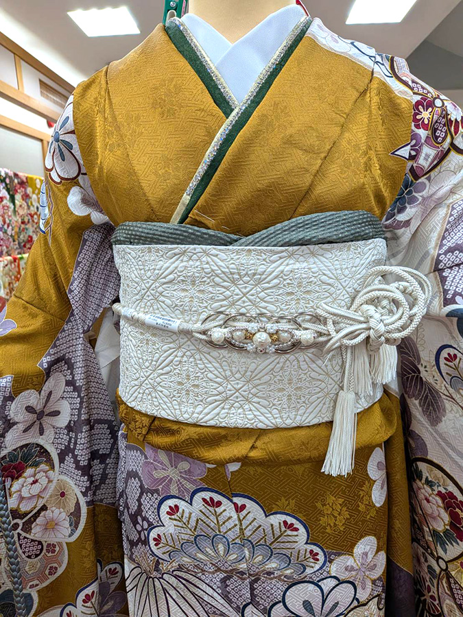 帯揚げくすみグリーン